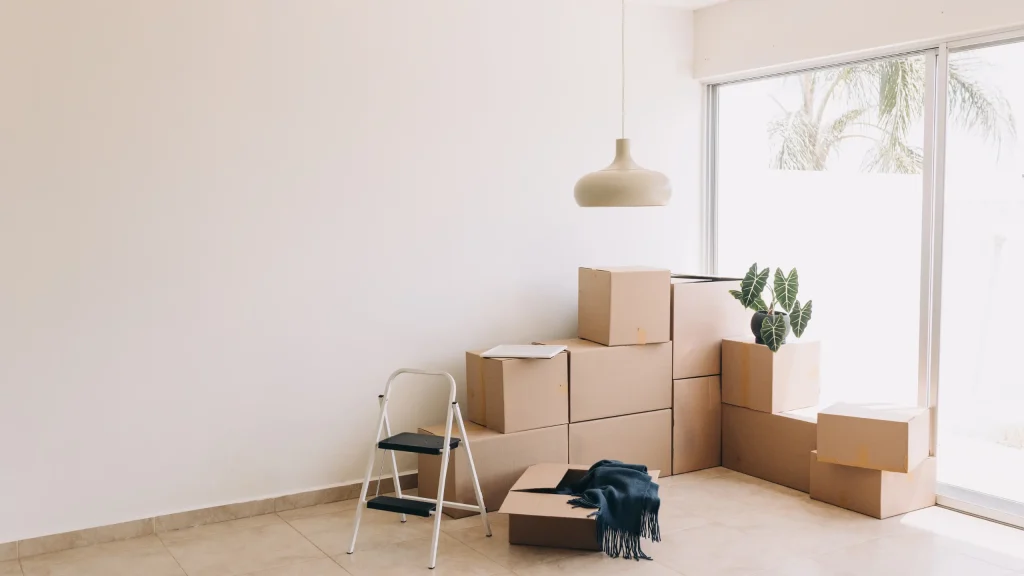 moving out box