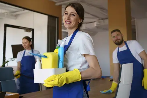 Manchester Tenants: 3 Reasons You Shouldn’t Do Your End of Tenancy Clean Yourself